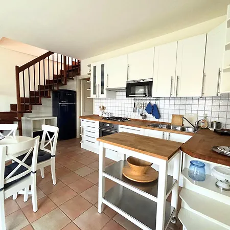 Cv022 - Cervia, Trilocale Con Patio, Terrazzo E Mansarda *