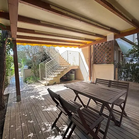 Cv022 - Cervia, Trilocale Con Patio, Terrazzo E Mansarda アパート *